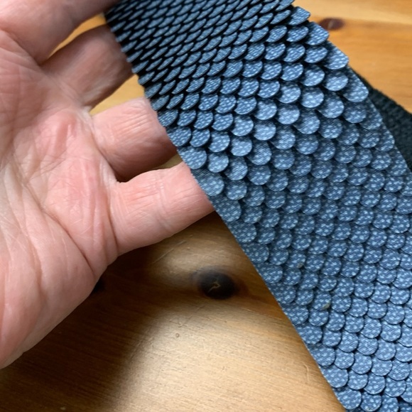 Unbranded Blue Grey Waist Belt w Lightweight Etched Silver  Buckle - Picture 5 of 9